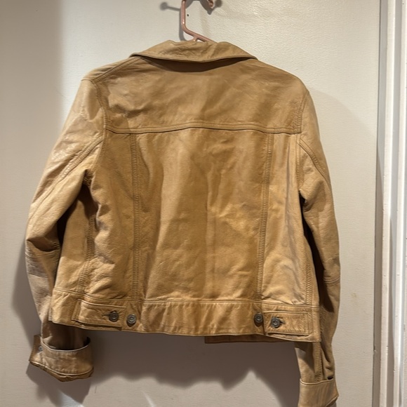 Leather jacket - Picture 3 of 4
